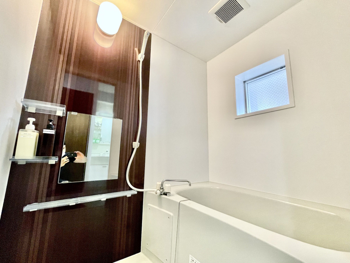 Bathroom 4, Villa Izumizaki, Naha