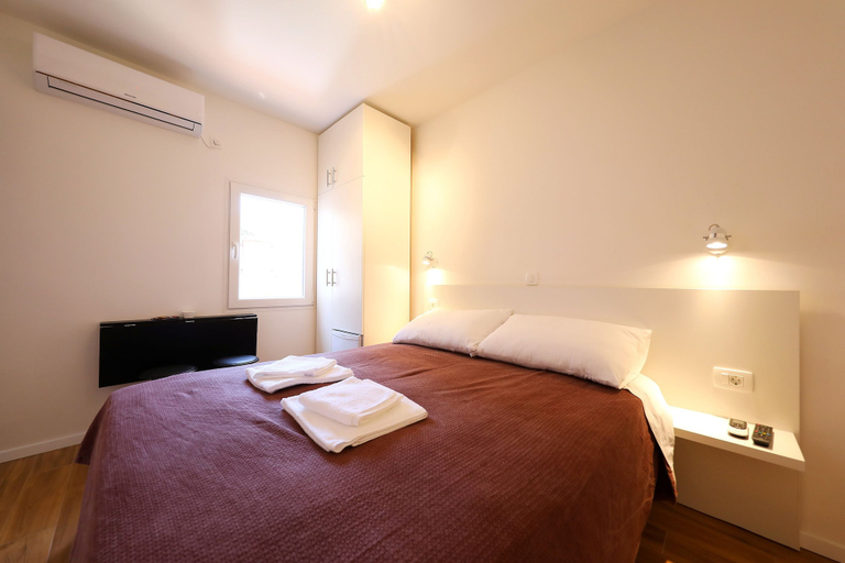 Bedroom 3, Pyrotima Apartments, Zadar