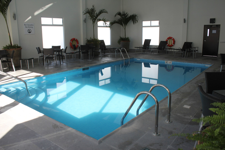 Sport & Beauty 5, Holiday Inn Express & Suites SILAO AEROPUERTO - TERMINAL by IHG, Silao