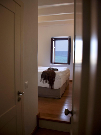 Bedroom 2, Pirgos Mavromichali, Peloponnese