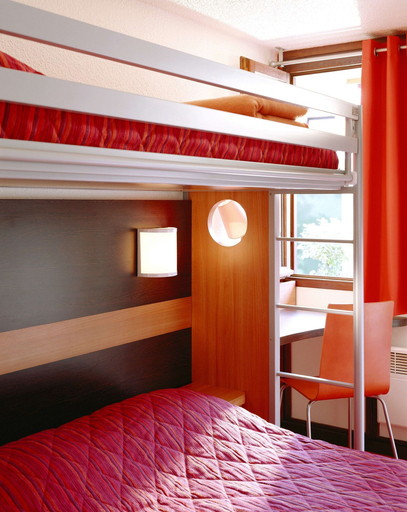 Bedroom 2, Premiere Classe Saint Ouen L'Aumone, Val-d'Oise
