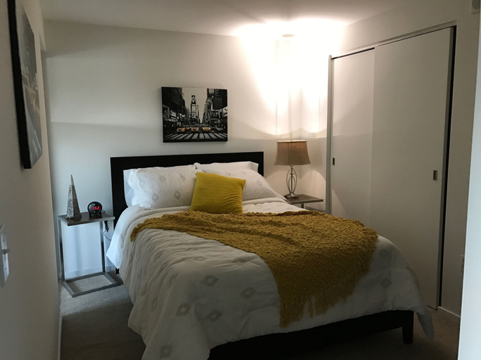 Bedroom, LRV at Tysons Corner, Fairfax
