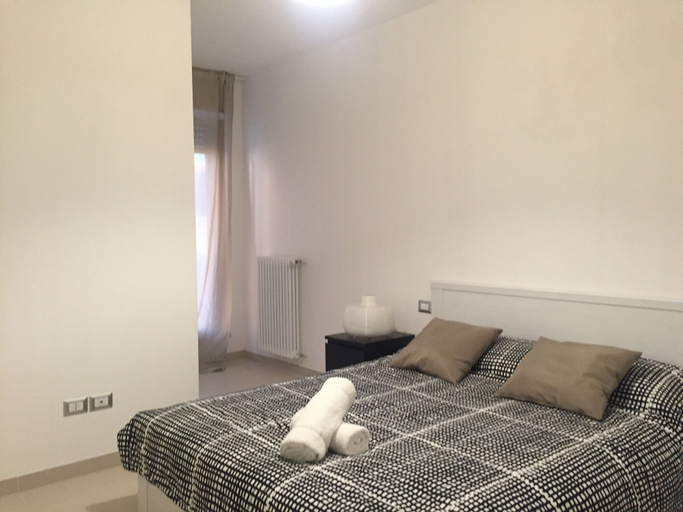 Bedroom 5, Appartamento Levante, Bari