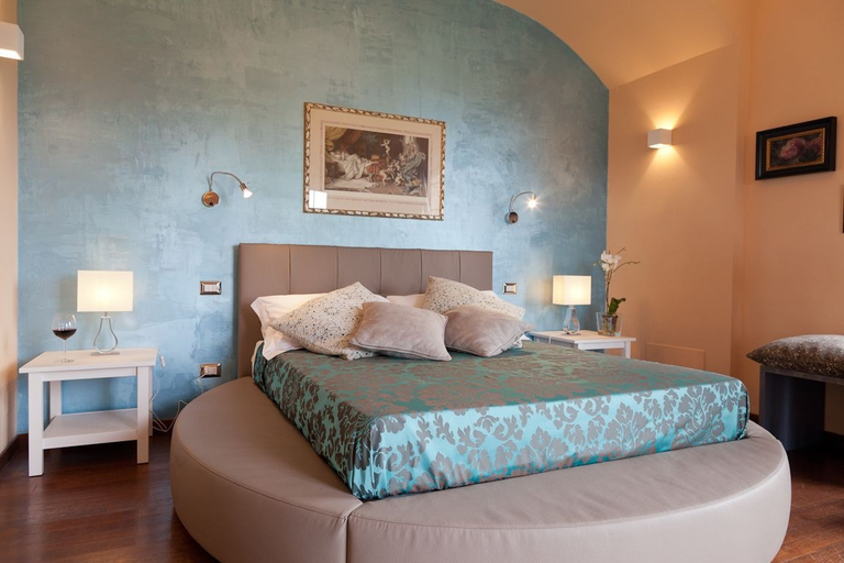 Bedroom 2, Relais Montemaggiore, Siena