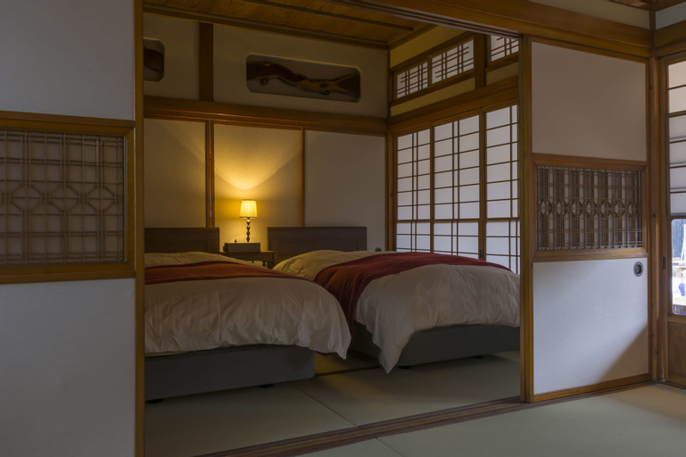 Bedroom 2, Bettei Himawari, Nikkō