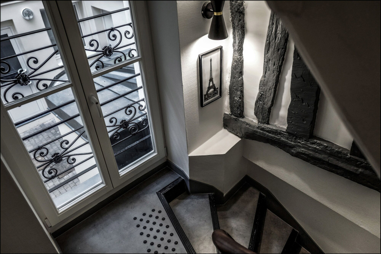 Others 5, Hôtel Résidence Montebello, Paris