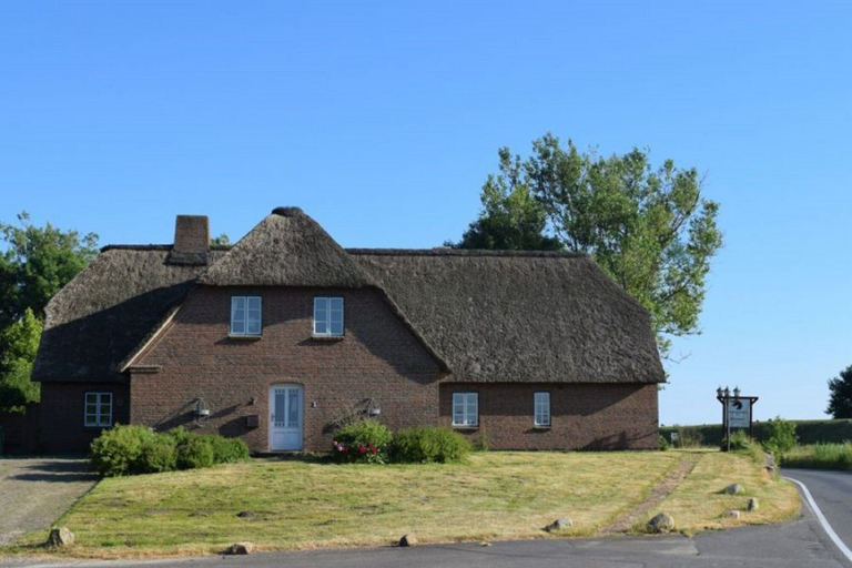 Exterior & Views 2, Reetdachhaus Bongsiel, Nordfriesland