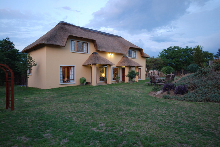 Exterior & Views 2, Hoopoe Haven Guest House, City of Johannesburg