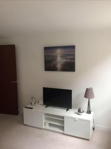 Others 2, Mossie Apartment, South Ayrshire
