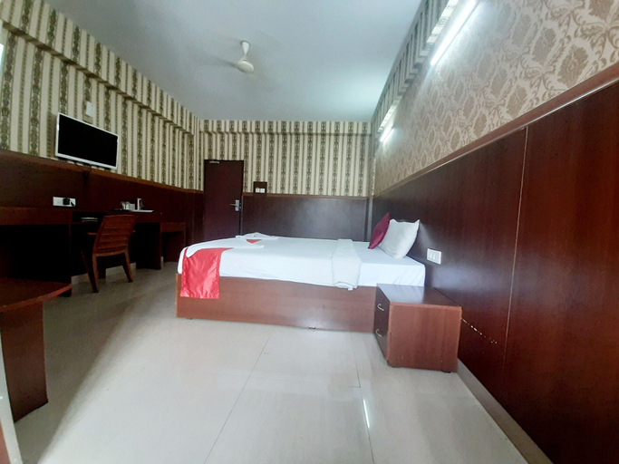 Bedroom 3, Mysore Mayflower Hotel, Mysore
