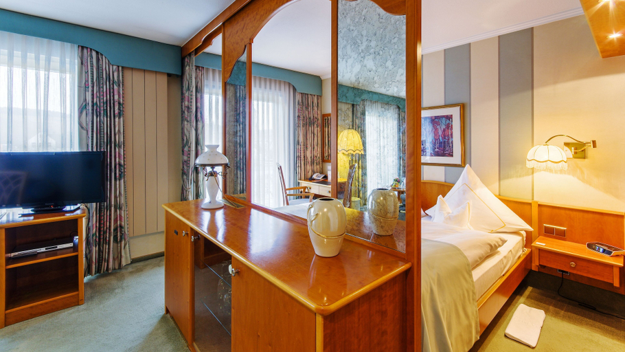 Bedroom 3, Hotel Villa Aurora, Ahrweiler