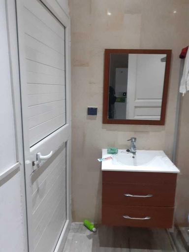 Bathroom 3, The Chedy Home, Ariana Médina