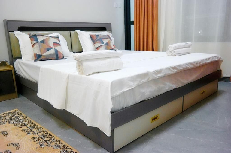 Bedroom 3, Greenlight Apartments, Mjini