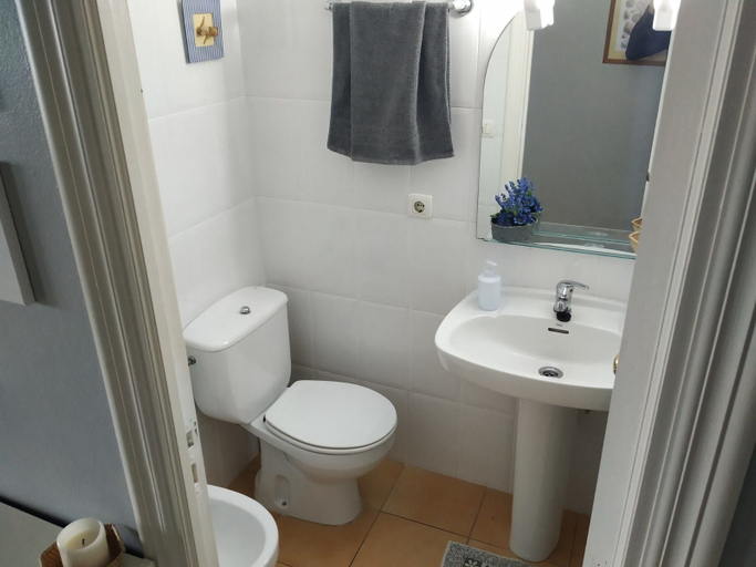 Bathroom 3, SanSebastianForYou Behera Apartment, Guipúzcoa