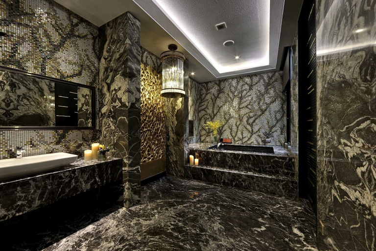Bathroom 4, Yunping Hotel, Taichung
