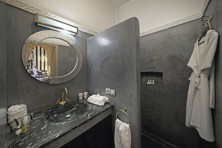 Bathroom 4, Riad Anyssates, Marrakech