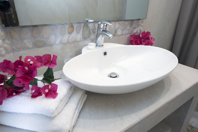 Bathroom 3, Dimitrios Apartments, Ionian Islands