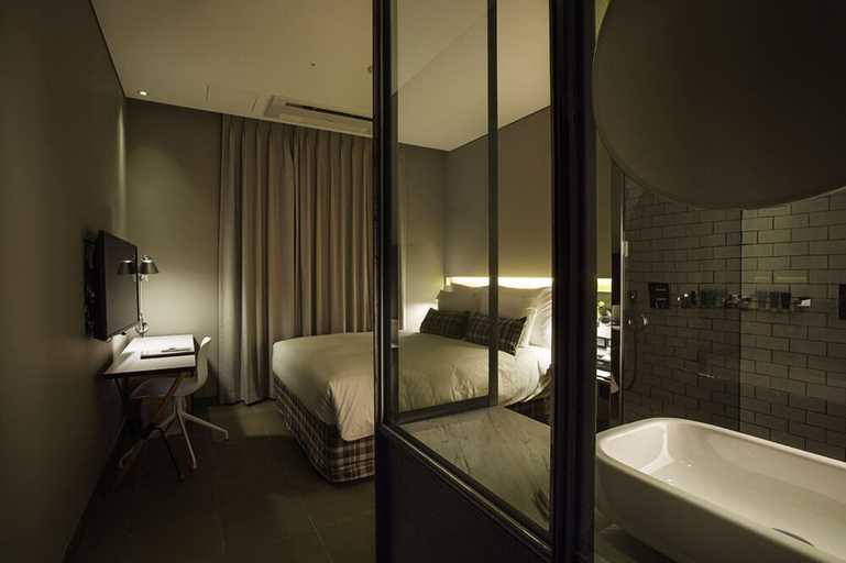 Bathroom 4, Hotel Everrich, Ganghwa