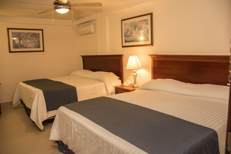 Bedroom 3, Hotel Porto Allegro - Near Malecon, Puerto Vallarta