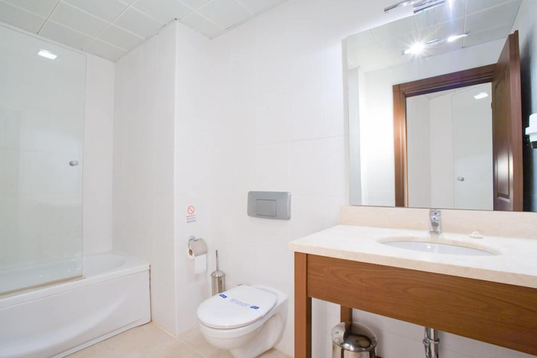 Bathroom 5, Aparthotel Siesta Beach Bodrum, Bodrum