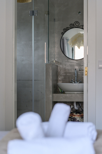 Bathroom 5, Casa das Hortênsias - Charming Guest House, Sintra
