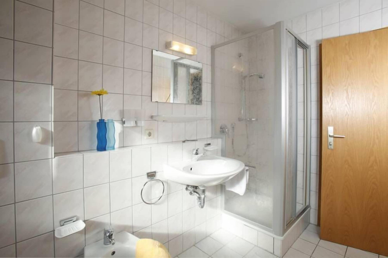 Bathroom, Parkblick Aparthotel und Ferienwohnungen, Schwarzwald-Baar-Kreis