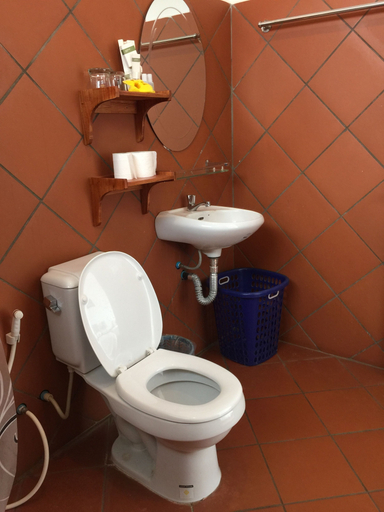 Bathroom 4, L'Elephant Blanc Resort, Kien Svay