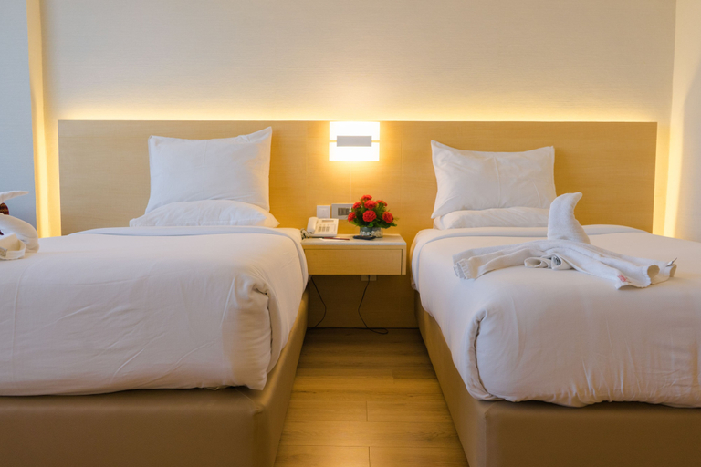 Bedroom 2, Gemini Continental Lucknow, Lucknow