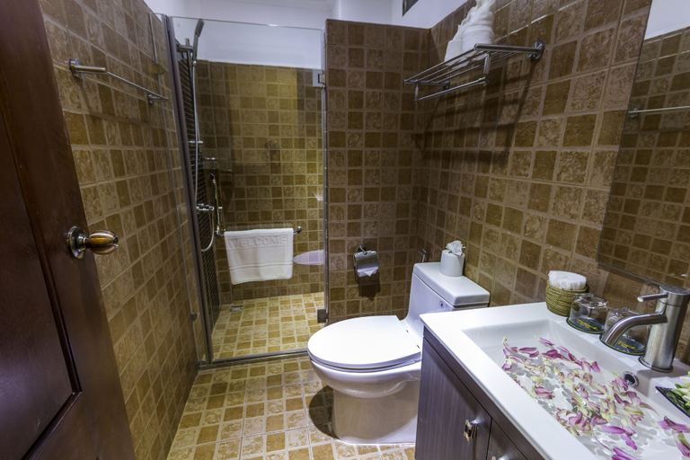 Bathroom 5, BayStone Resort, Siem Reap