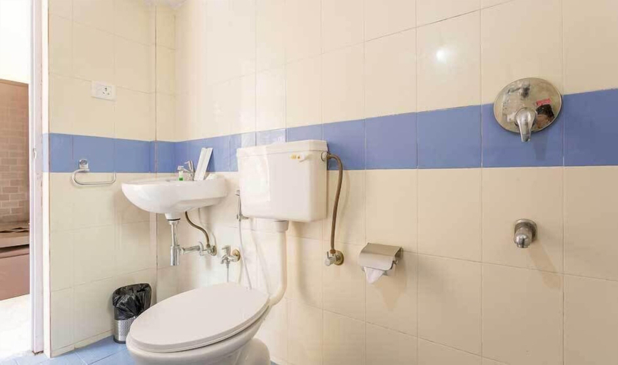 Bathroom, Blossom Resort Goa, North Goa