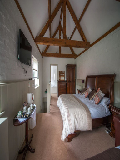 Bedroom 3, The White Horse Inn, East Sussex