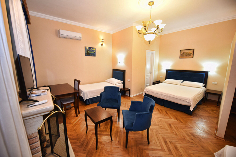 Bedroom 4, Rose Garden Hotel, Shkodrës