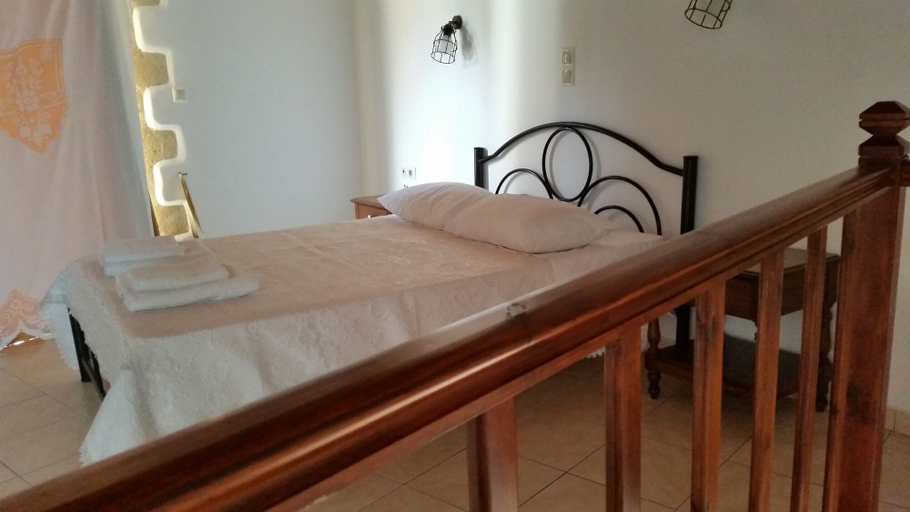 Bedroom 2, Filippou Villa - Living In Nature, Crete