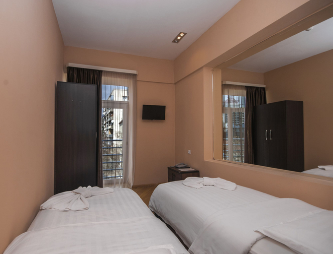 Bedroom 2, London Palace, Tbilisi