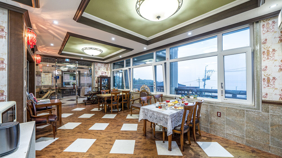 Food & Drinks 5, Gangneung Pension Sea and - Pet Friendly, Gangneung
