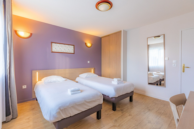 Bedroom 8