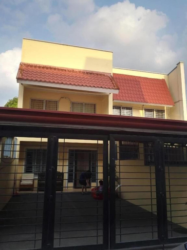 Exterior & Views 2, Happy to Mingle Hostel @ Manila Airport, Parañaque