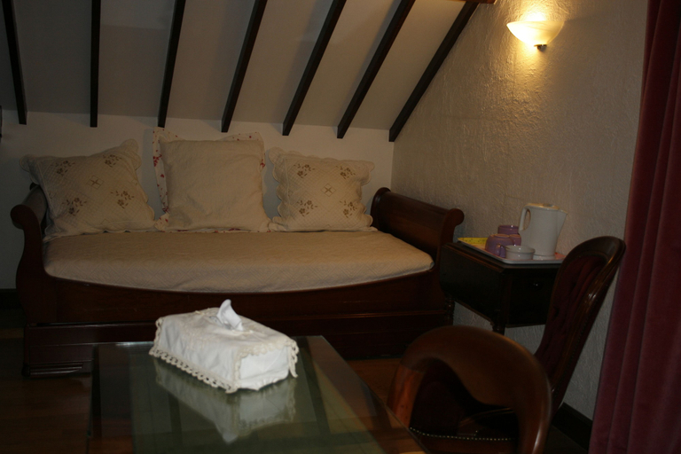 Bedroom 4, Chambres d'Hôtes La Gautraie, Manche