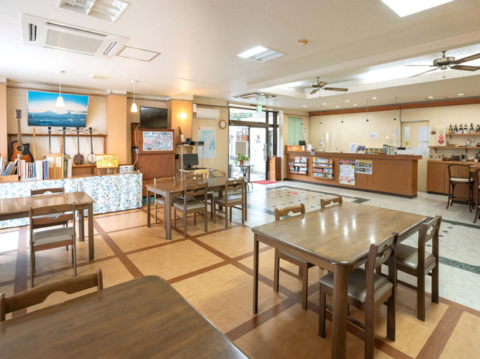 Food & Drinks 4, Nirai Onna, Onna