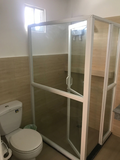 Bathroom 4, Heartland Hotel Service and Apartments, Panglao