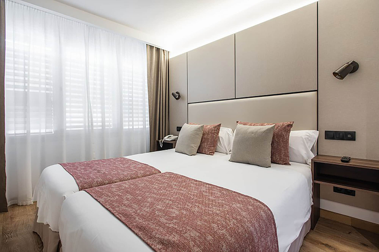 Bedroom 4, Pierre & Vacances Apartamentos Edificio Eurobuilding 2, Madrid