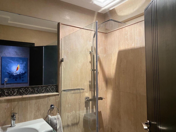 Bathroom 4, OY Apartment, Marrakech