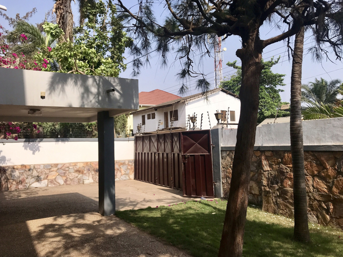 Exterior & Views 2, Omanye Lodge, Accra