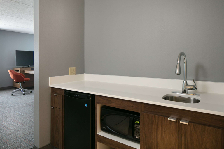 Others 4, Hampton Inn Dubuque, Dubuque