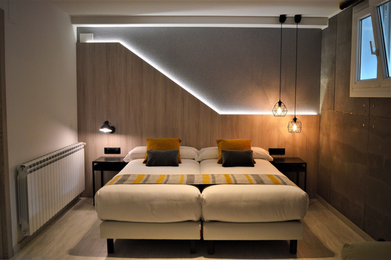 Bedroom 4, Hotel Onyarbi, Guipúzcoa
