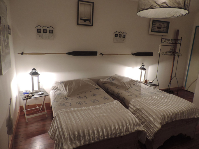 Bedroom 3, Villa des Hortensias, Côtes-d'Armor