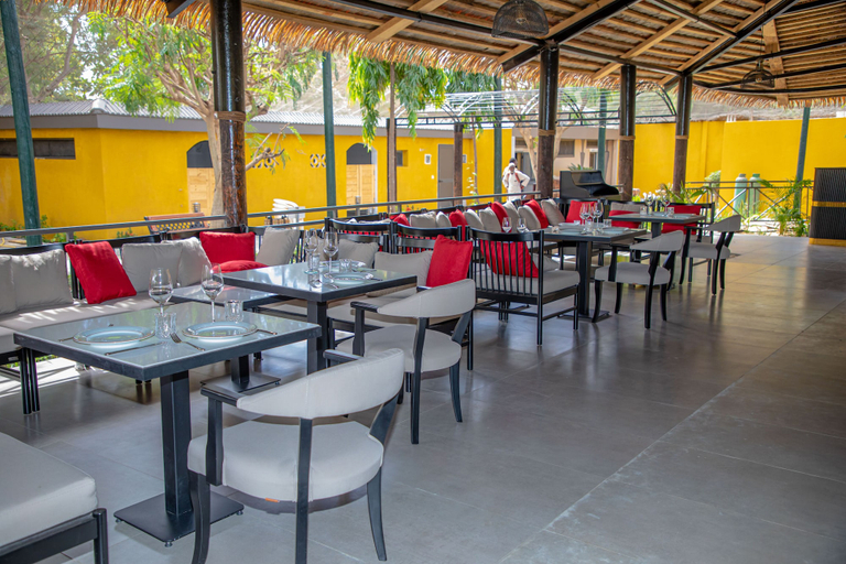 Food & Drinks 5, Hotel du Parc, Mbour