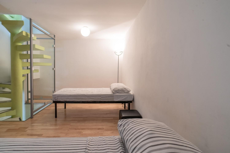 Room 5, REM Apartment - Moscatelli, Bari
