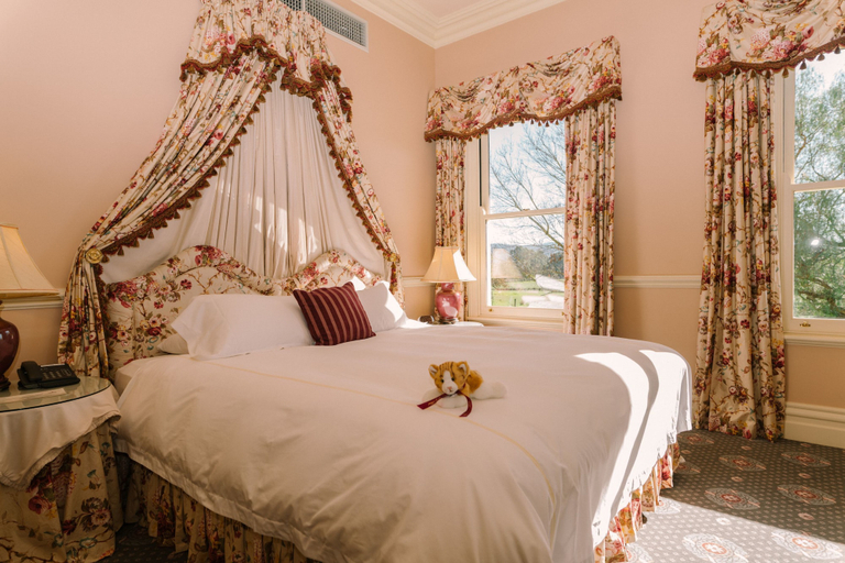 Bedroom 2, Chateau Yering Hotel, Yarra Ranges - Seville