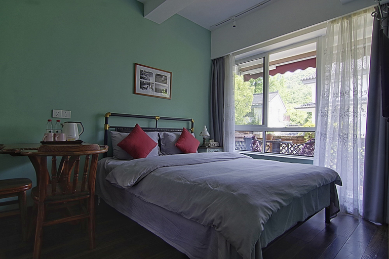 Bedroom 2, JiuYueJi Inn, Hangzhou